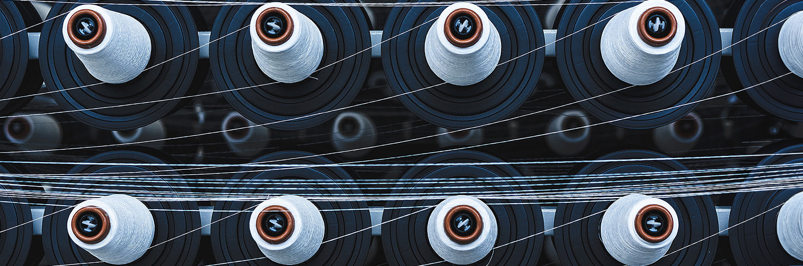 unspun's Vega™ 3D weaving technology.